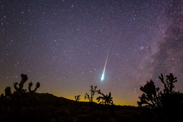 Though we didn't take this picture, we did see this meteor ourselves. It was stunning!